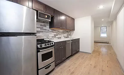 Rented by R New York