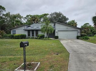 209 Roosevelt Ave, Lehigh Acres, FL 33936