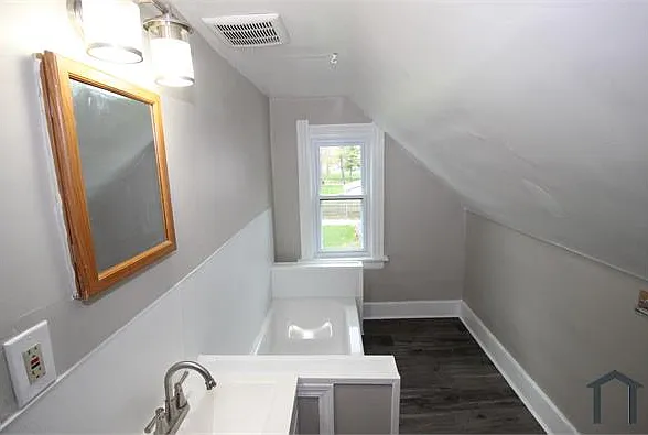 1651 Nebraska Ave — Photo 28