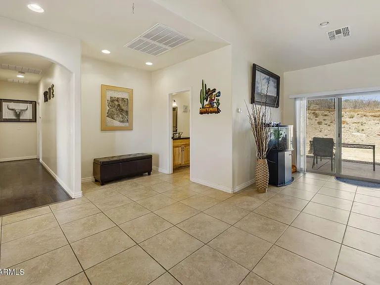 10930 S Banjo Way — Photo 8