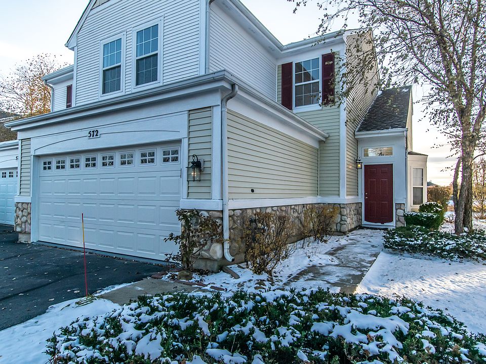 1st image of 572 Pinebrook Dr