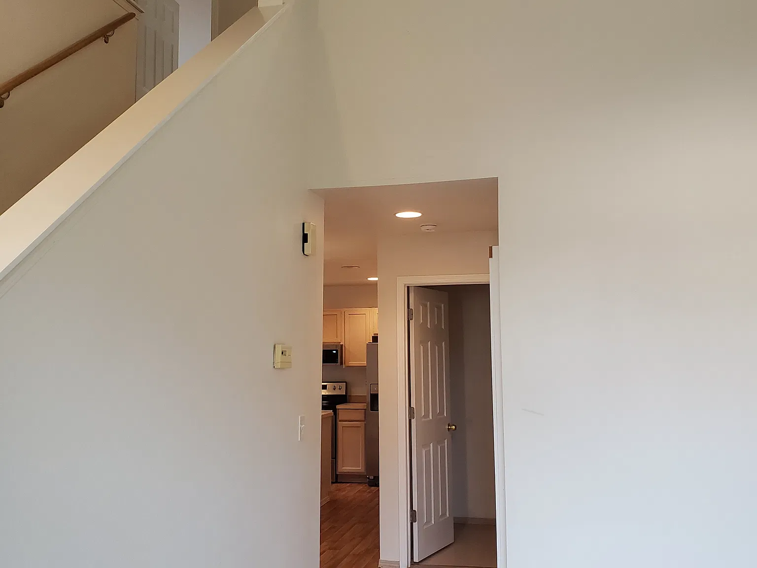 3 bed, 2.5 bath, 1400 sqft, $2,800 — Photo 4