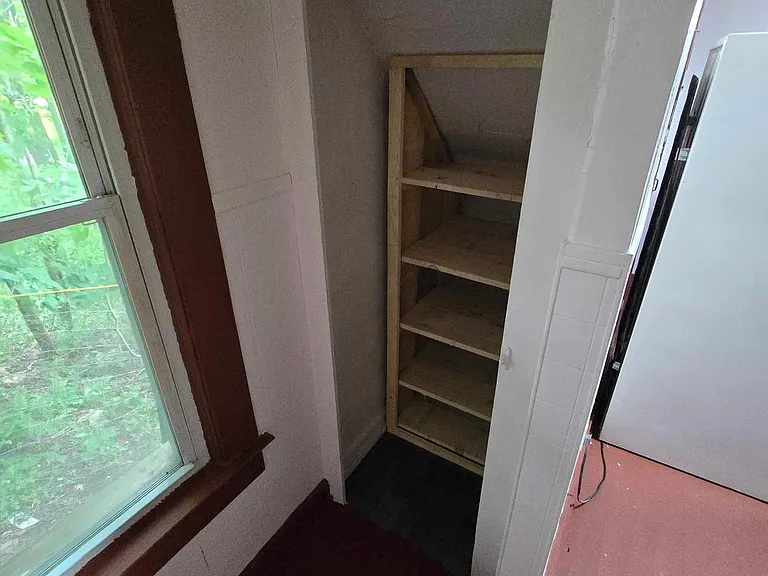36 Glenview Ave #B — Photo 8