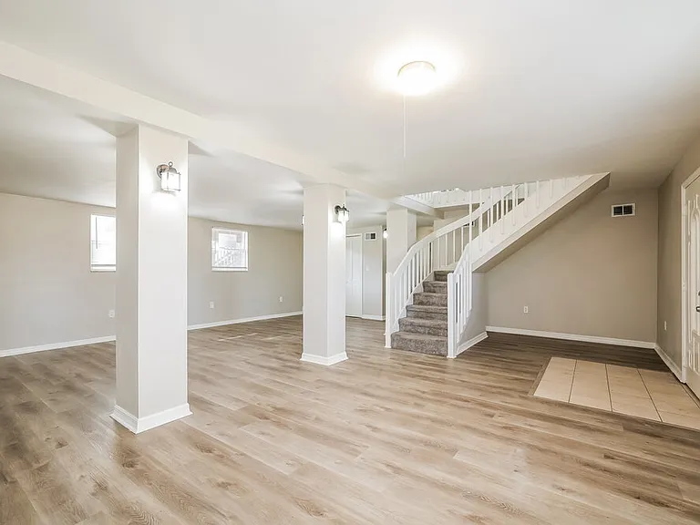 2216 Leda Ave S — Photo 8