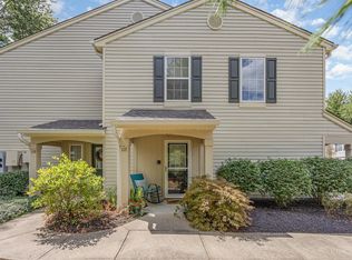 117 Tall Trees Dr, Amelia, OH 45102