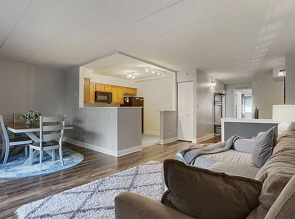 4th image of 15137 Quail Hollow Dr