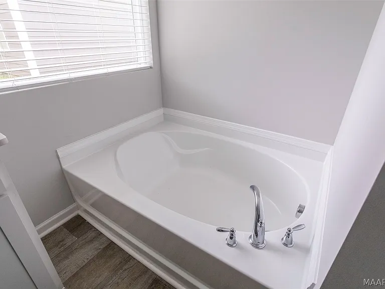 7621 Shaddix St — Photo 30