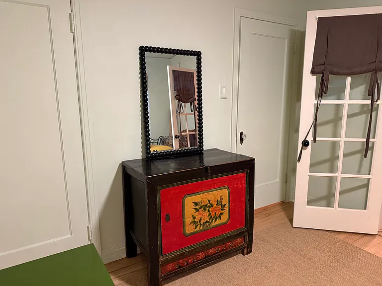 secondary bedroom