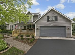1006 Trillium Ct, Eagan, MN 55123