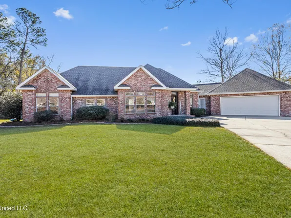 6700 Orchard Rd, Ocean Springs, MS 39564