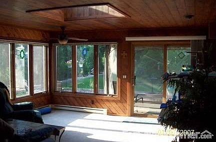 Family Room/ Sunroom