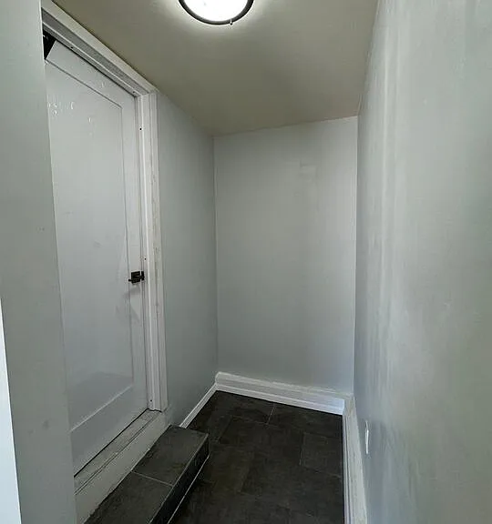 8517 Reading Ave — Photo 9