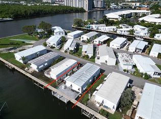 207 S Ibis Dr #R, Briny Breezes, FL 33435