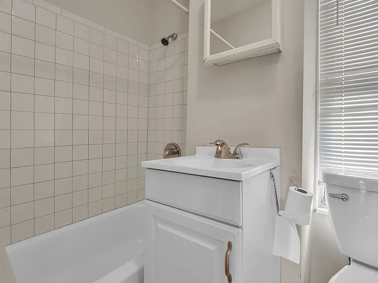 11 Carpenter St #3 — Photo 7