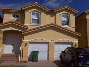 1st image of 11075 NW 87 Ln
