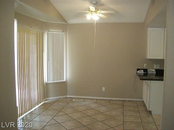 5th image of 3966 Avocado Dr