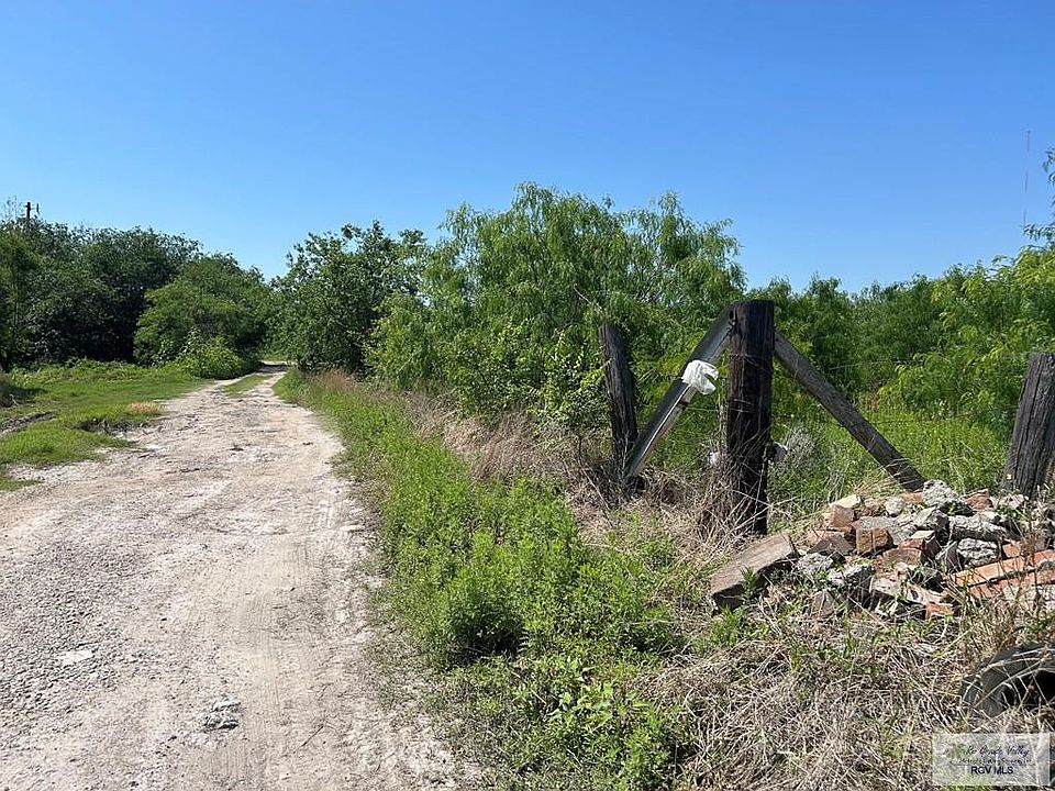 2nd image of 15732 Primera Rd