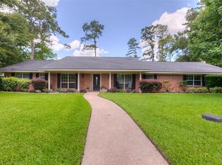 2006 23rd St, Huntsville, TX 77340