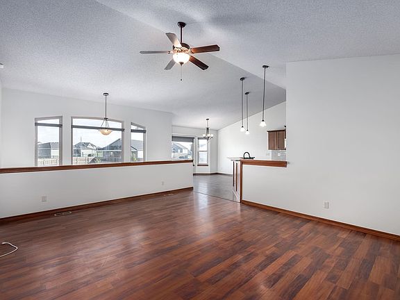 3rd image of 5270 N Holder Ct