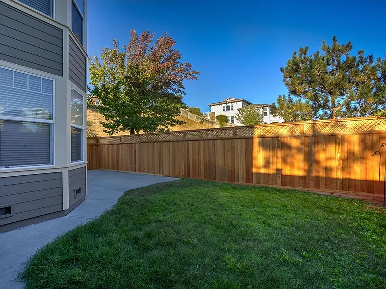 5 Dorenfeld Ct — Photo 25
