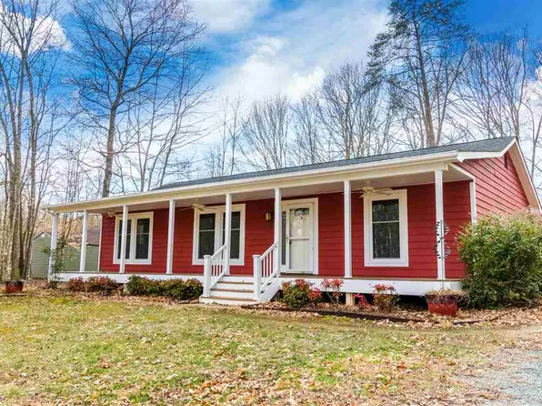 4 Adrian Rd, Palmyra, VA 22963