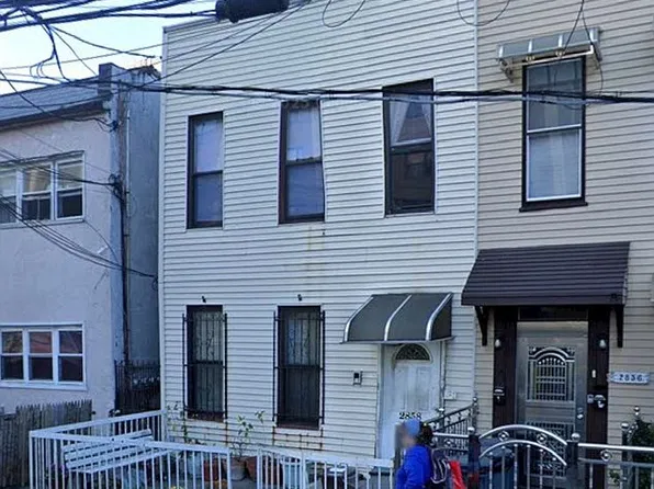 2858 Brighton 3rd St, Brooklyn, NY 11235