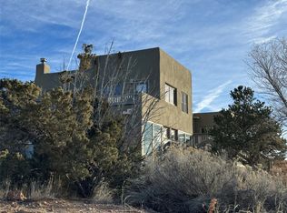 26 Apache Creek Rd, Santa Fe, NM 87505