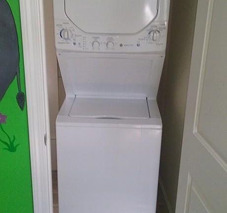 4th image of 252 Newbury St Trailer 46