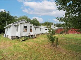 10 Vermont Dr, Fulton, NY 13069