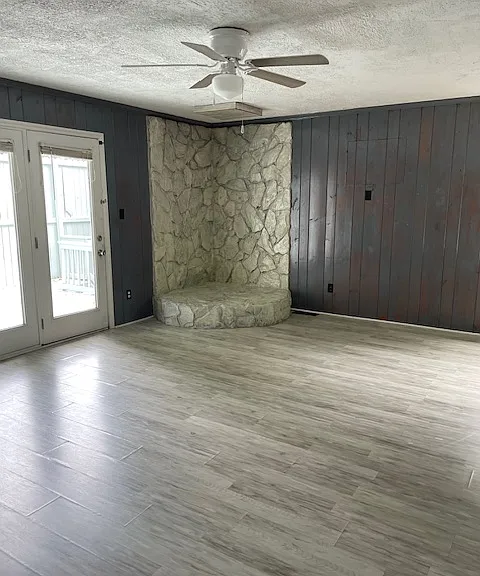 4th Room - Conference Room/Family Room