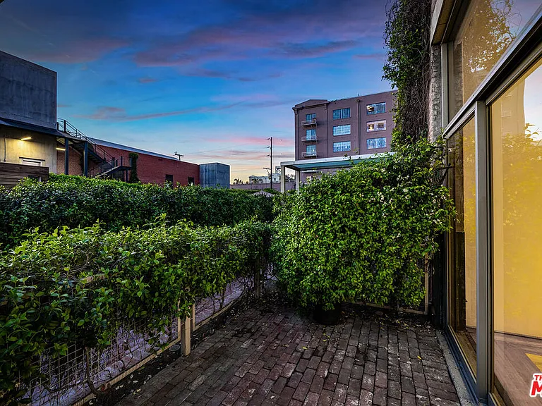 1850 Industrial St #106 — Photo 48