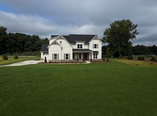 137 Twin Oaks Dr, Hampton, GA 30228