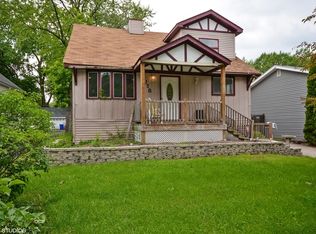 158 S Ellyn Ave, Glen Ellyn, IL 60137