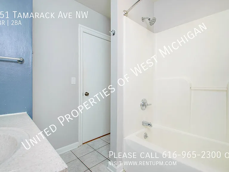 951 Tamarack Ave NW — Photo 13