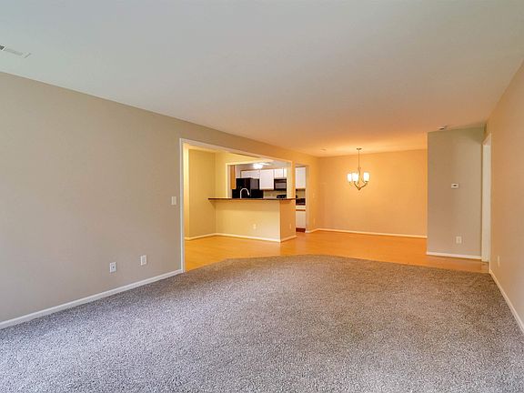 5th image of 56222 Troon Dr N Unit 202