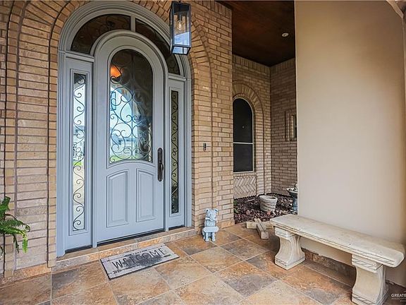 2nd image of 1600 Serendipity Dr