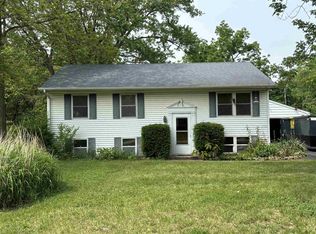 605 W Crist Rd, Beloit, WI 53511