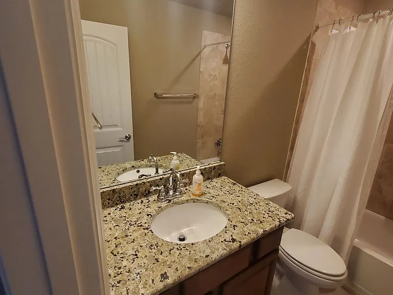 2421 Ridge Top Dr #5 — Photo 40