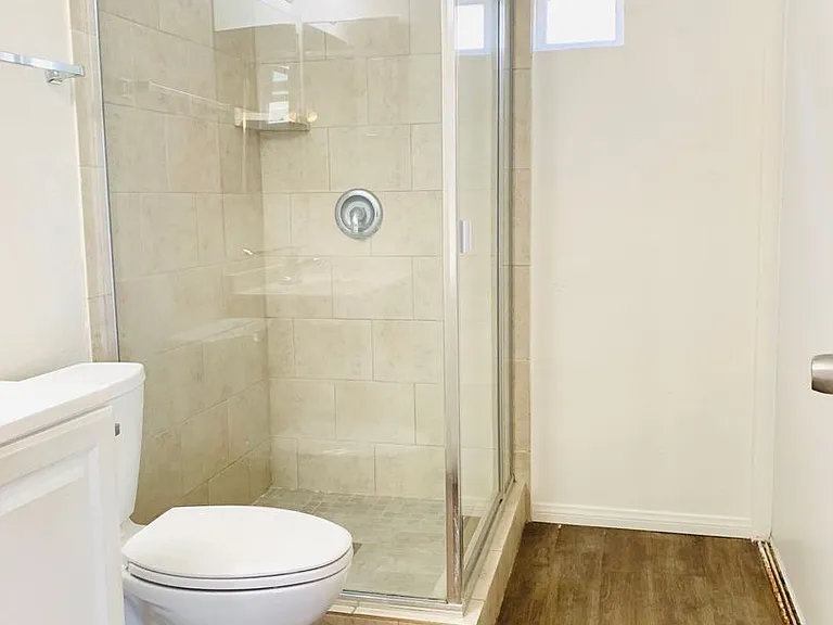 825 Niantic Ct #3 — Photo 7