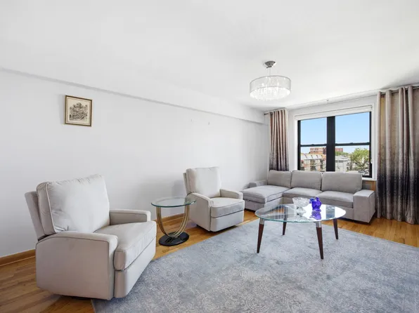 2620 Ocean Parkway image 1 of 14
