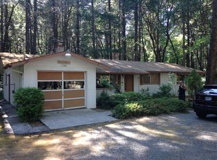 744 Ewe Creek Rd, Grants Pass, OR 97526