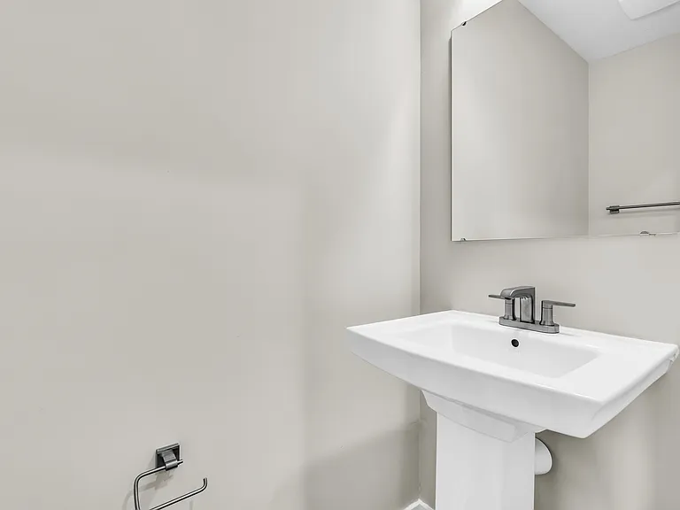 1292 Divot Cir — Photo 10