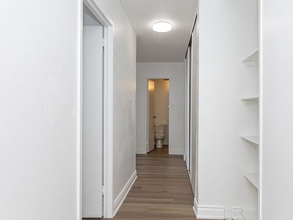 2nd image of 940 Caledonia Rd #1005