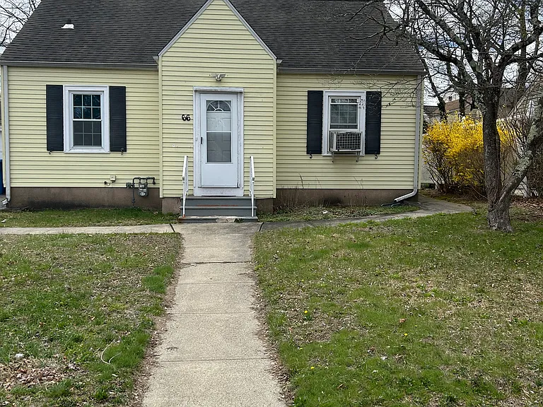66 W Helen St — Photo 1