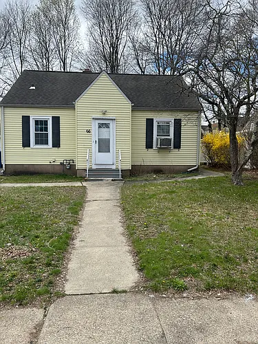 66 W Helen St Photo 1