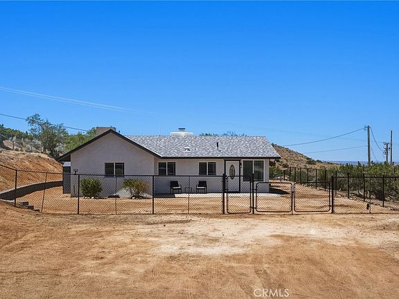 3rd image of 25735 Santa Rosa Rd