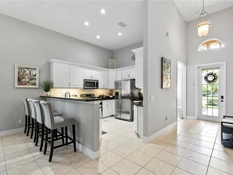 6051 Shallows Way — Photo 5