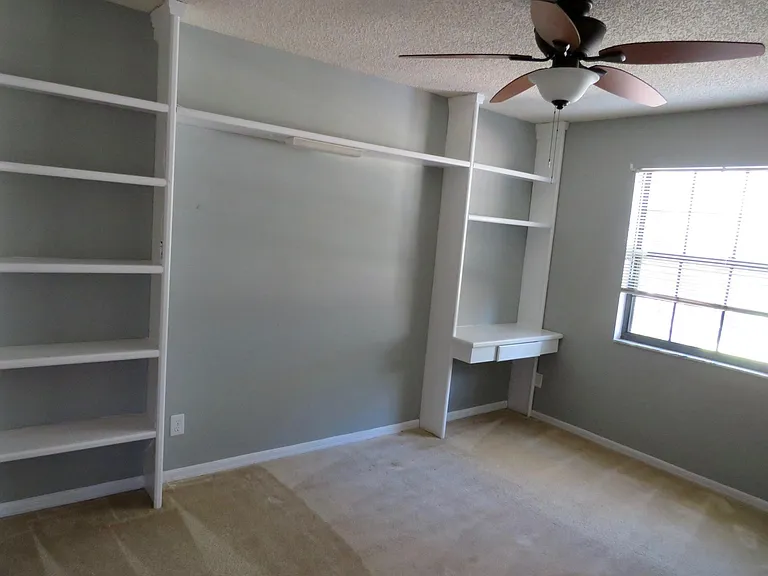 15108 Heathridge Dr — Photo 18
