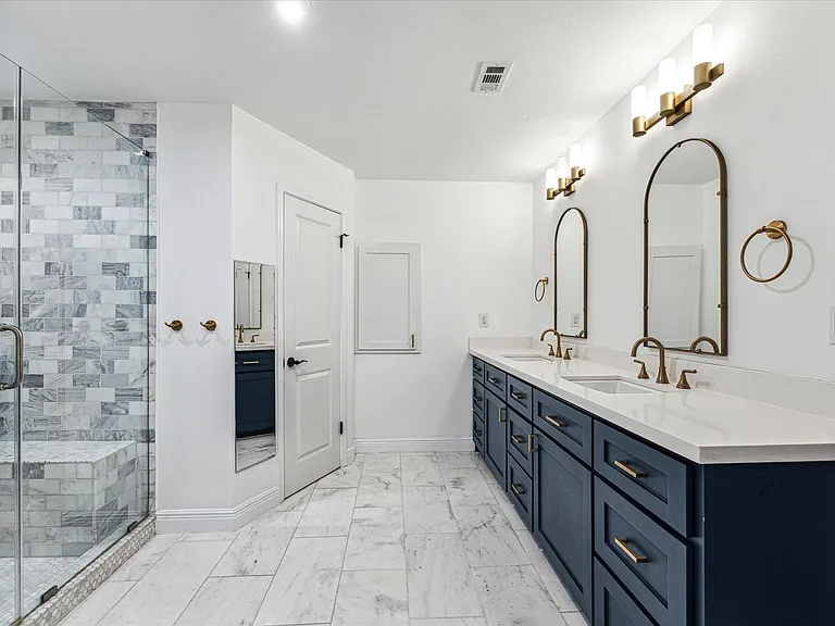 4810 Bayou Vista Dr — Photo 31