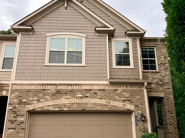 1595 Trailview Way, Atlanta, GA 30329